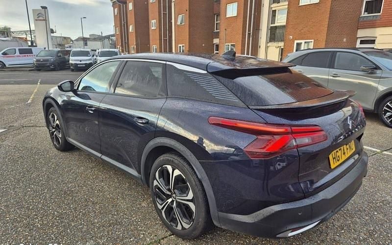 Used Citroën C5 X PureTech 131 HP (96 kW) 2024 Blue Estate
