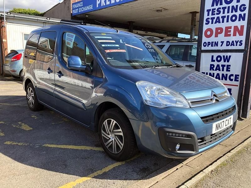 Blue Used 2017 Citroën Berlingo Feel MPV | £9,995 (A bit pricey) - Image 1/4