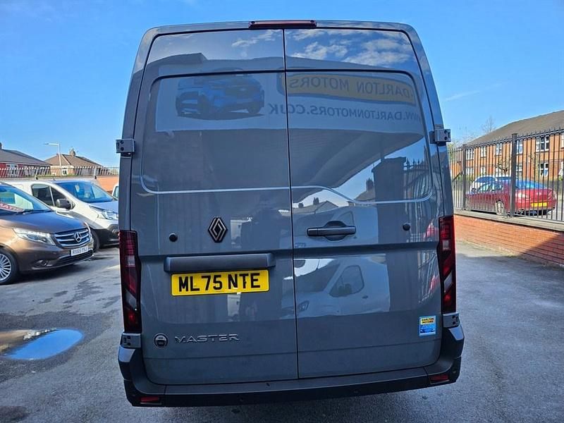 Novo Renault Master 2025 Cinzento Monovolume