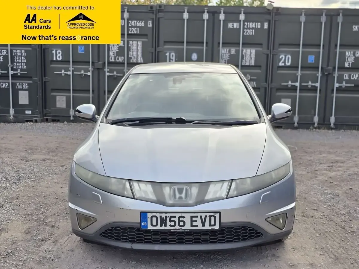 Used Honda Civic EX 140 HP (102 kW) 2007 Silver Hatchback