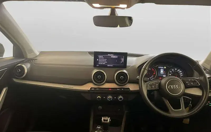 Usado Audi Q2 Design 116 CV (85 kW) 2021 SUV