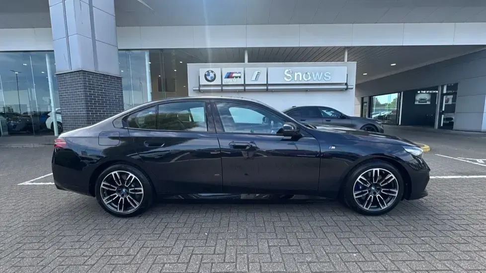 Used BMW i5 M Sport 246 kW (335 HP) 2024 Black