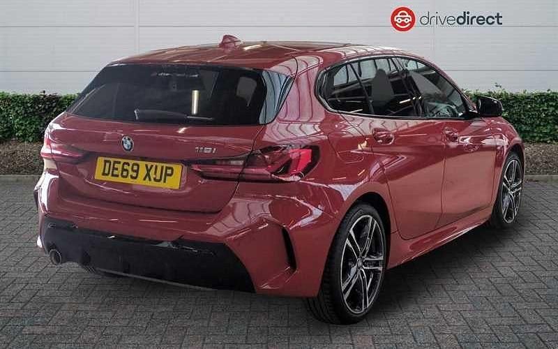 Used BMW 118 M Sport 140 HP (102 kW) 2019 Red Hatchback
