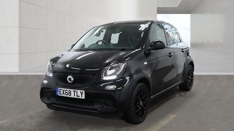 Used Smart ForFour Premium 71 HP (52 kW) 2018 Black Hatchback