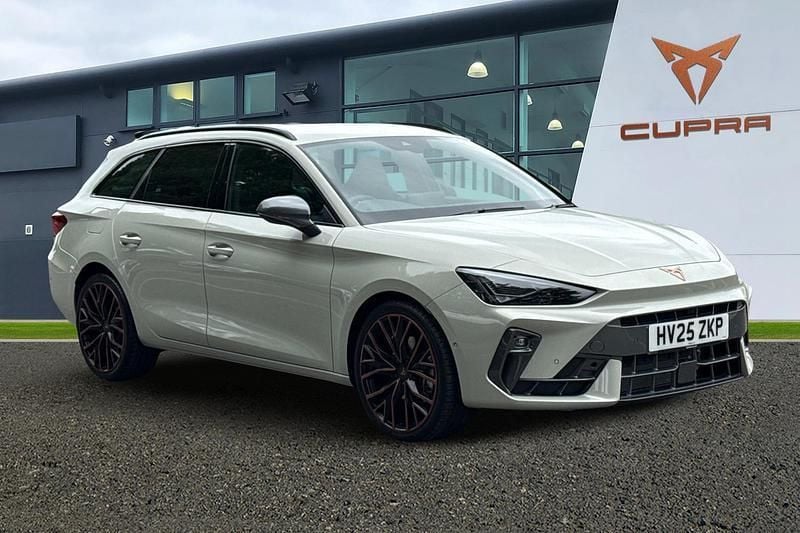 Grey New 2025 Cupra Leon | £33,495 (Fair price) - Image 1/4