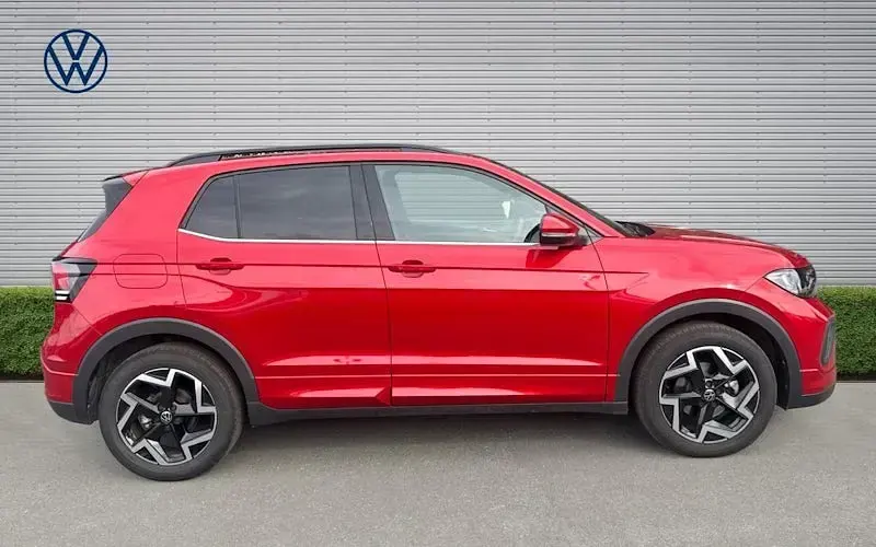 Used VW T-Cross R-line 116 HP (85 kW) 2025 Red SUV