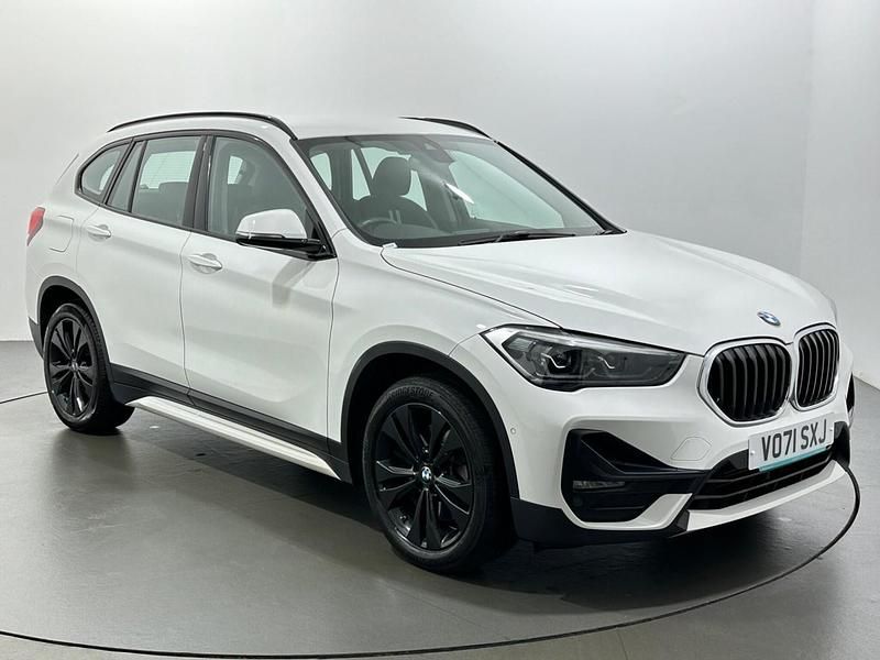 Used BMW X1 Sport Line 220 HP (161 kW) 2021 White SUV