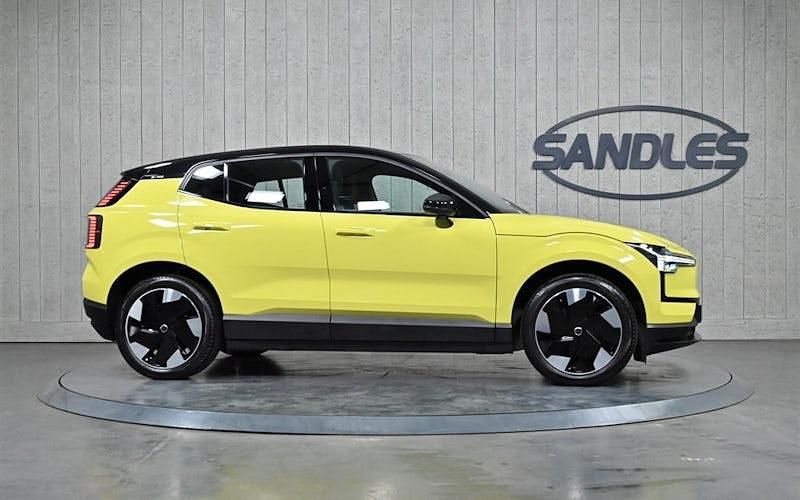 Used Volvo EX30 Plus 200 kW (272 HP) 2024 Yellow SUV