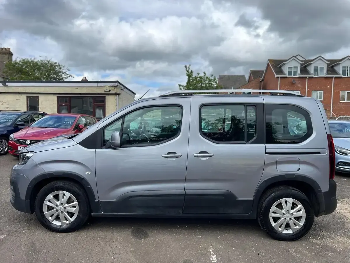 Used Peugeot Rifter Allure 2019 Grey MPV