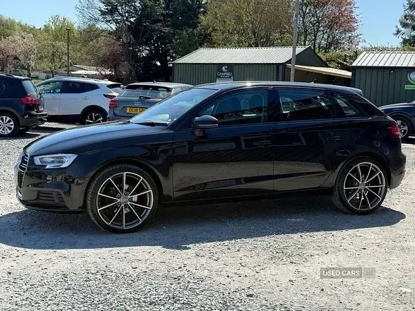 Używany Audi A3 150 KM (110 kW) 2017 Czarny Hatchback