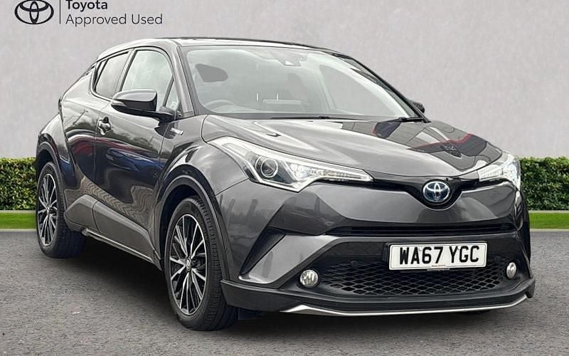 Used Toyota C-HR 122 HP (89 kW) 2017 Grey SUV