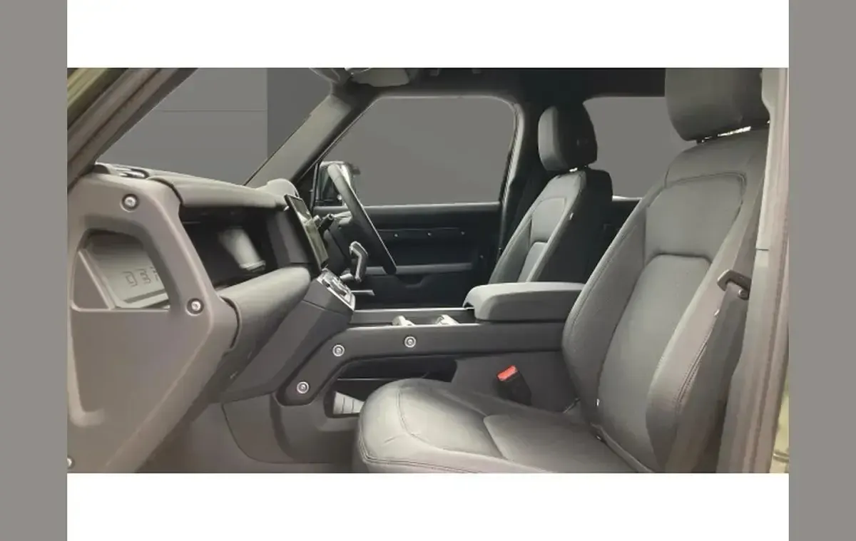 New Land Rover Defender HSE Dynamic 245 HP (180 kW) 2025 Other SUV