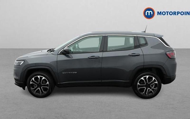 Used Jeep Compass Altitude 131 HP (96 kW) 2024 Grey SUV