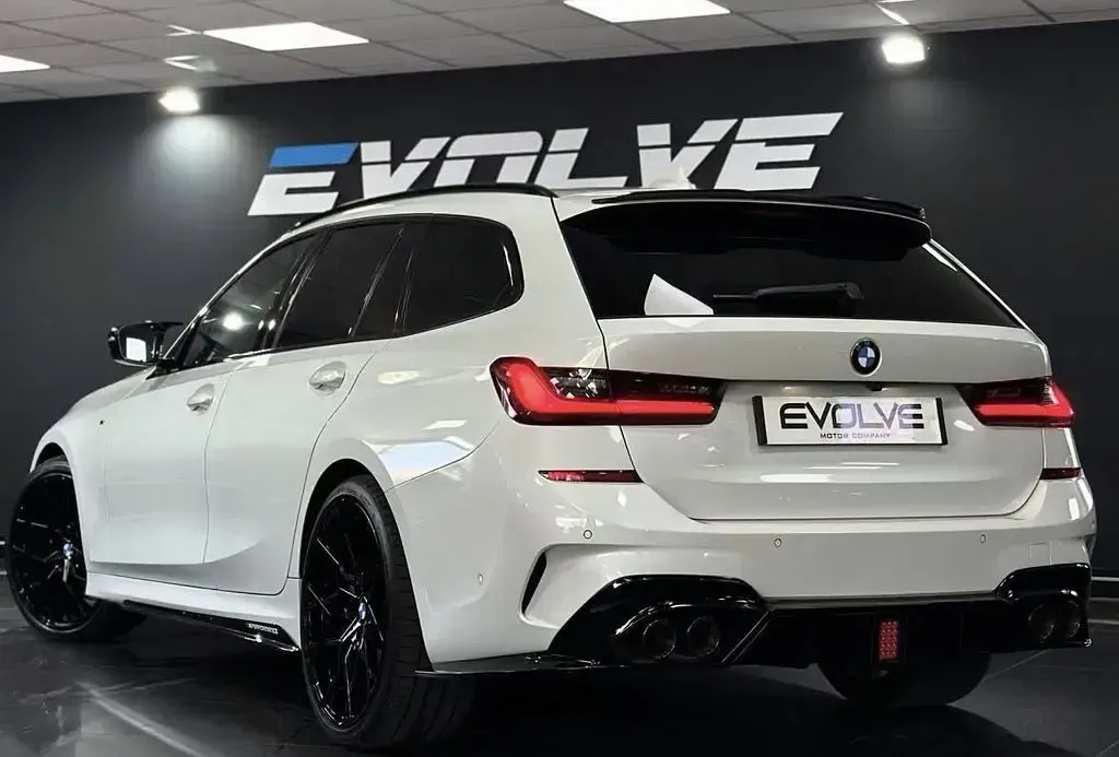 Used BMW 320 M Sport 2020 White Estate