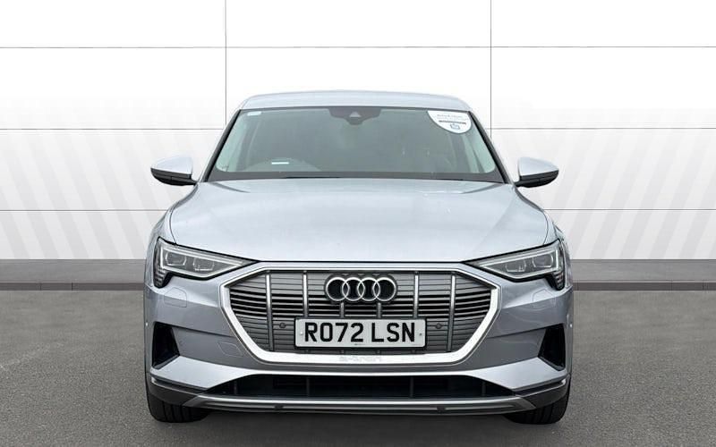 Begagnad Audi e-tron 230 kW (313 HK) 2022 SUV