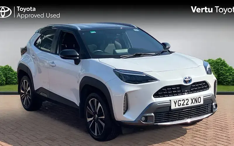 Used Toyota Yaris Hybrid Edition 116 HP (85 kW) 2022 Estate