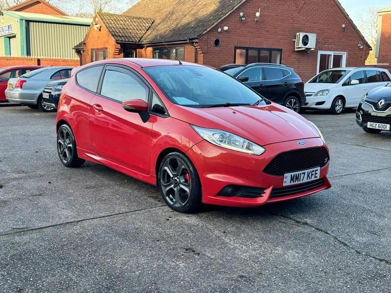Orange Used 2017 Ford Fiesta ST Hatchback | £6,580 (Good price) - Image 1/4