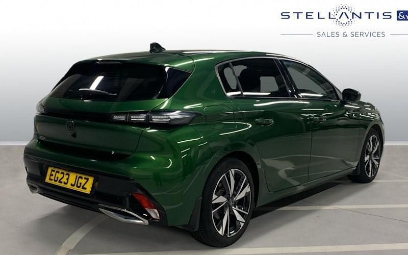 Used Peugeot 308 Allure 131 HP (96 kW) 2024 Hatchback