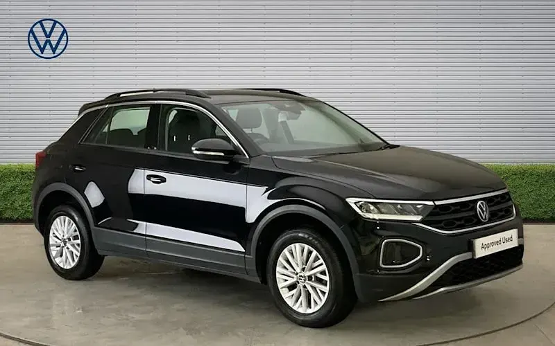 Used VW T-Roc Life 110 HP (80 kW) 2024 SUV