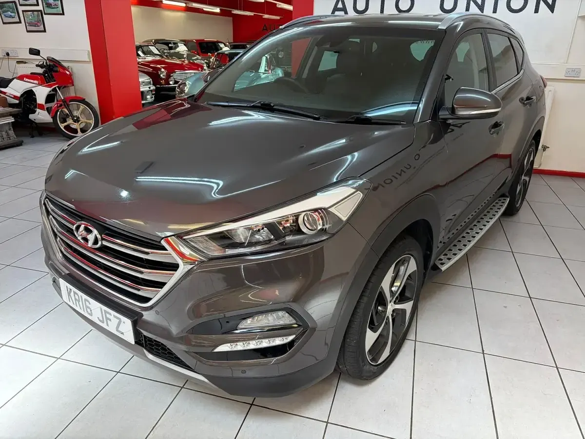 Used Hyundai Tucson Premium 134 HP (98 kW) 2016 Grey SUV