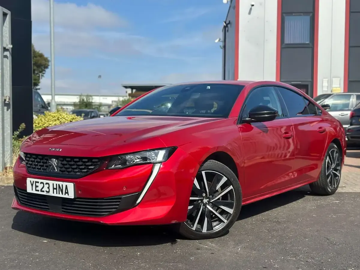 Used Peugeot 508 GT 130 HP (95 kW) 2023 Red Hatchback