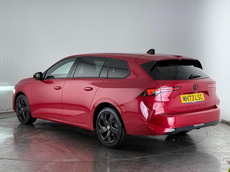 Used Vauxhall Astra S 130 HP (95 kW) 2024 Red Estate