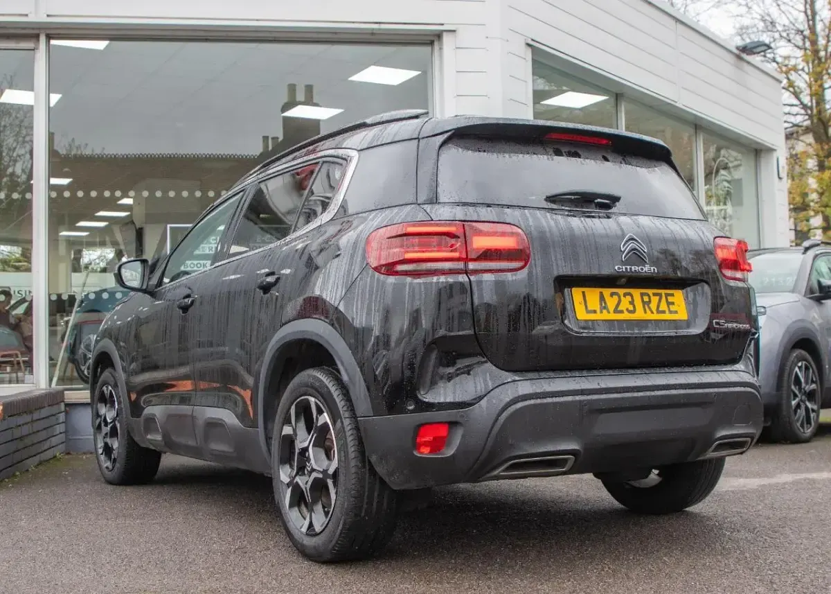 Used Citroën C5 Aircross PureTech 128 HP (94 kW) 2023 Black SUV