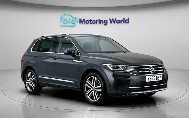 Used VW Tiguan Elegance 150 HP (110 kW) 2023 Grey SUV