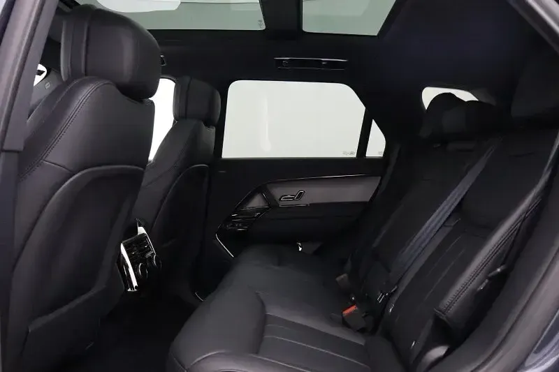 Used Land Rover Range Rover Sport SE Dynamic 296 HP (217 kW) 2024 Blue SUV