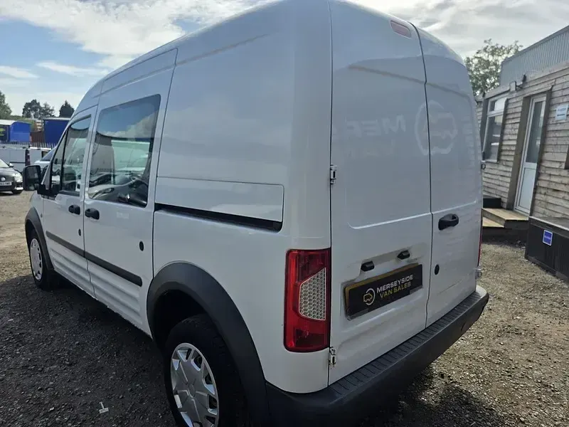 Used Ford Transit Connect 90 HP (66 kW) 2012 White MPV