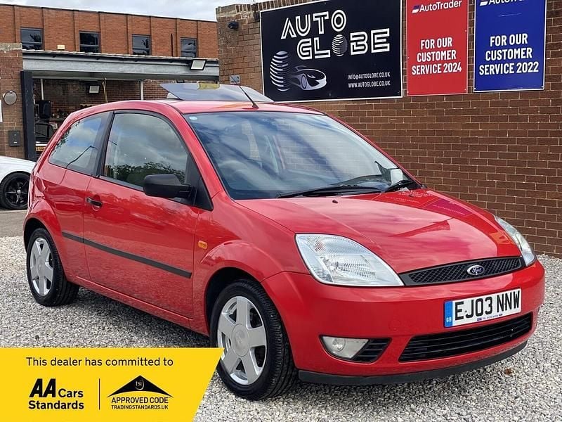 Red Used 2003 Ford Fiesta Zetec Hatchback | £1,990 (Fair price) - Image 1/3