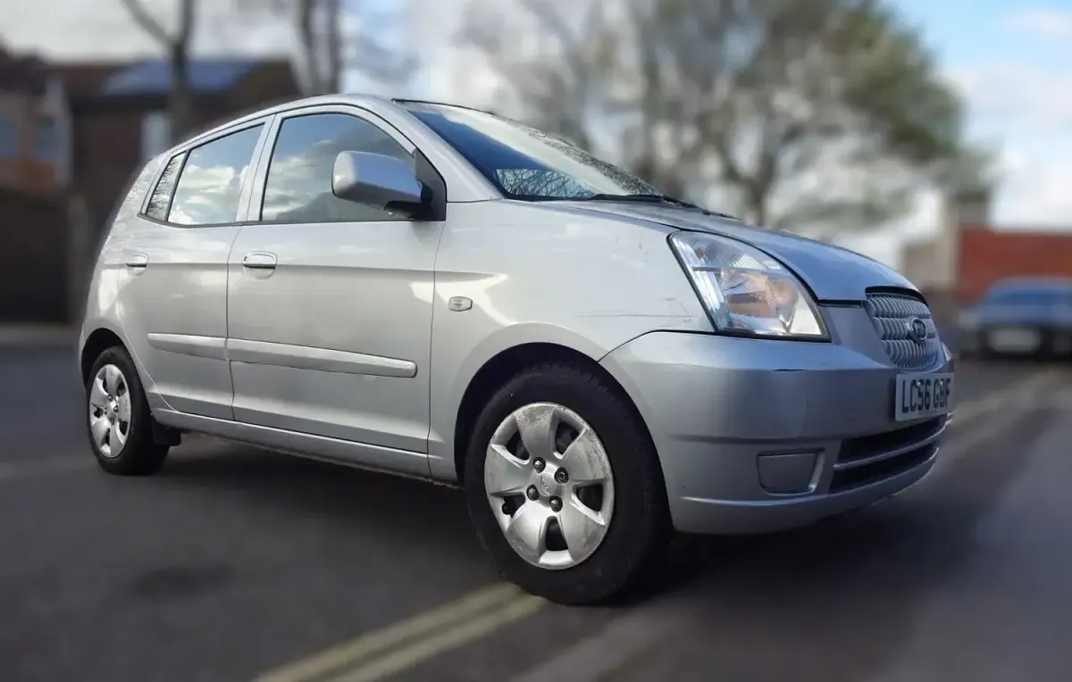 Used Kia Picanto LX 64 HP (47 kW) 2006 Silver Hatchback