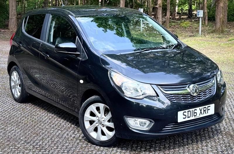 Used Vauxhall Viva 75 HP (55 kW) 2016 Black Hatchback