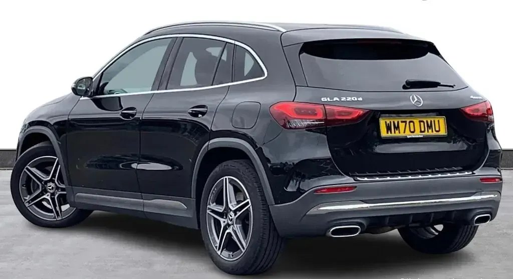 Used Mercedes GLA220 AMG line 190 HP (139 kW) 2021 Black SUV