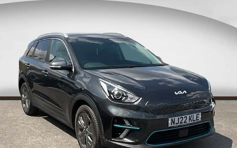 Grey Used 2022 Kia e-Niro 2 SUV | £13,890 (Good price) - Image 1/4