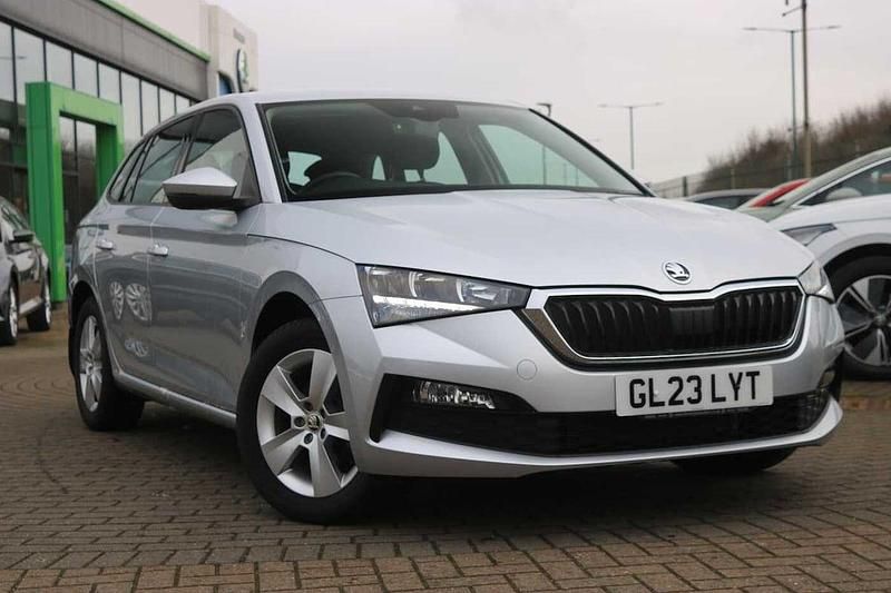 Used Skoda 110 R SE 81 HP (59 kW) 2023 Brilliant silver metallic Estate