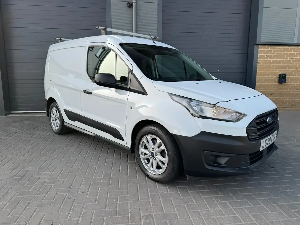Used Ford Transit 100 HP (73 kW) 2020 White Van
