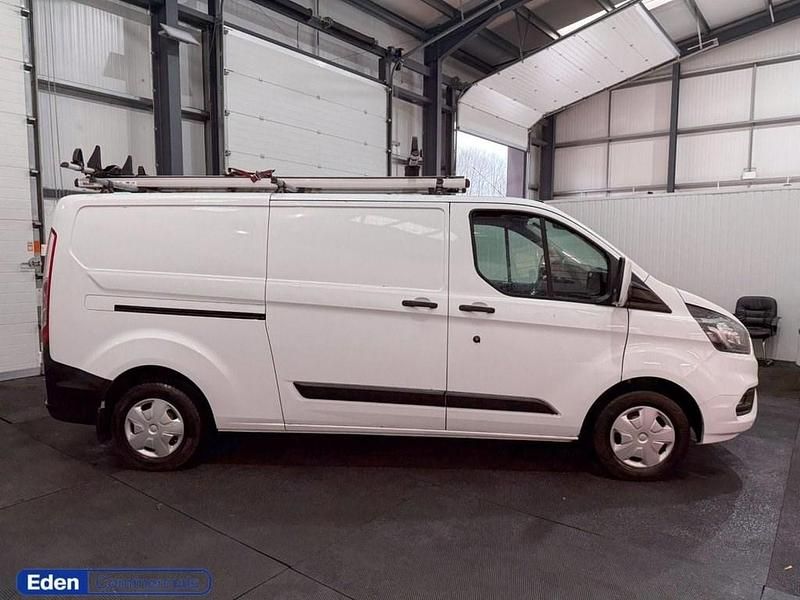 Used Ford Transit Custom Trend 105 HP (77 kW) 2020 White Van