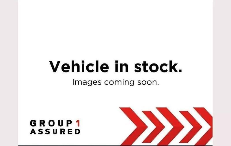 Grey Used 2019 Volvo XC40 R-Design SUV | £16,890 (Fair price) - Image 1/3