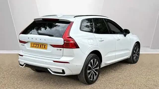 Second-hand Volvo XC60 Plus 247 CP (181 kW) 2024 SUV