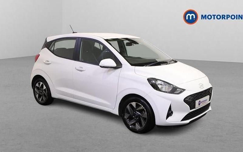Used Hyundai i10 Advanced 63 HP (46 kW) 2025 White Hatchback