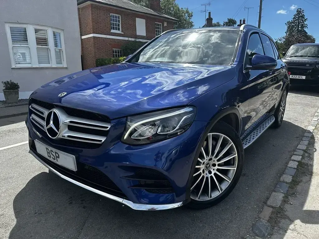 Used Mercedes GLC220 AMG line 2018 Blue SUV