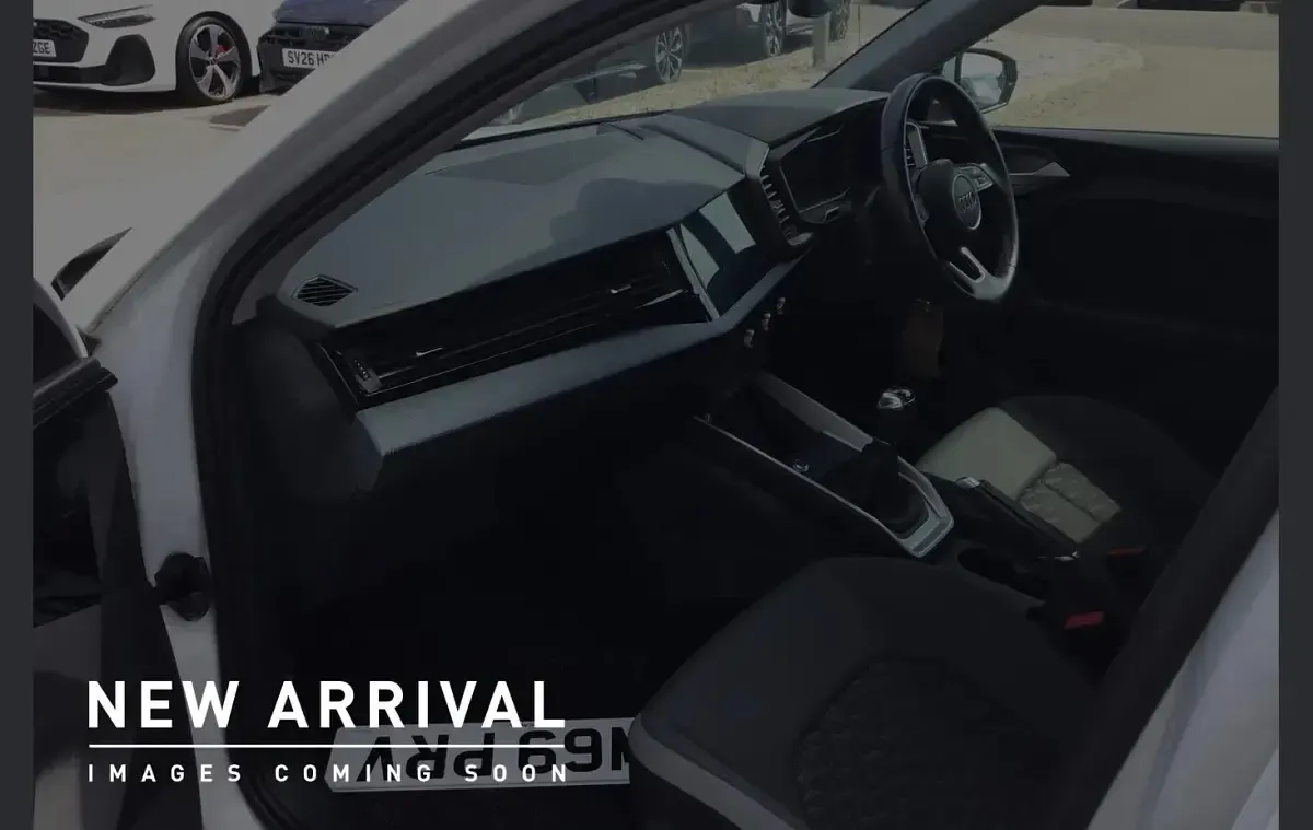 Used Audi A1 Design 113 HP (83 kW) 2020 White SUV