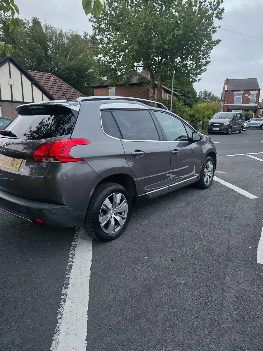 Used Peugeot 2008 Crossway 80 HP (58 kW) 2014 Grey SUV