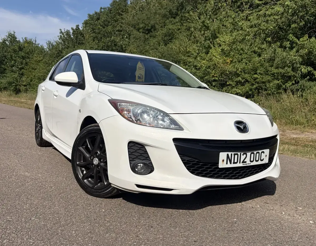 Used Mazda 3 Inclusive 2012 White Hatchback