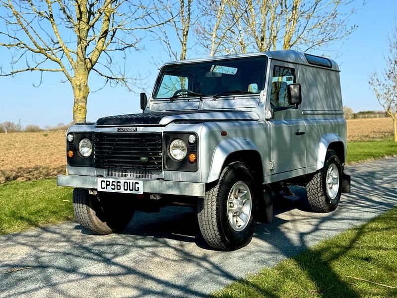 Used Land Rover Defender 120 HP (88 kW) 2007 Silver