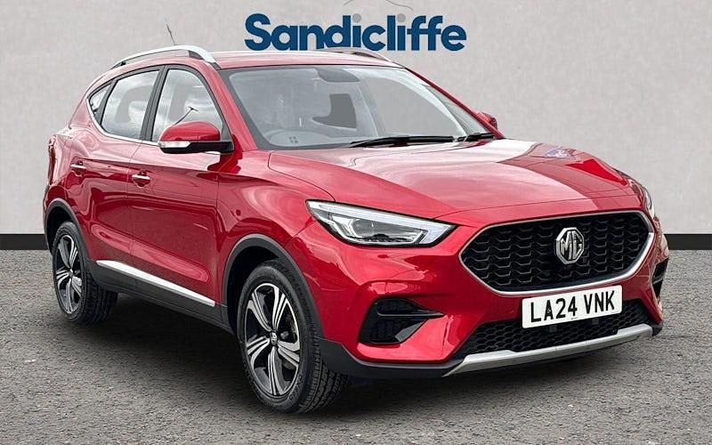 Tri coat dynamic red Used 2022 MG ZS Excite Sedan | £13,367 (Fair price) - Image 1/4