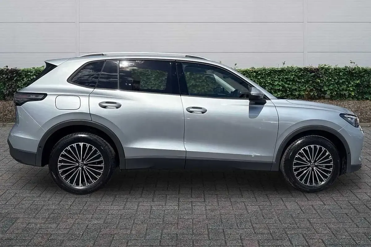 Used VW Tiguan Match 150 HP (110 kW) 2026 Oyster silver SUV