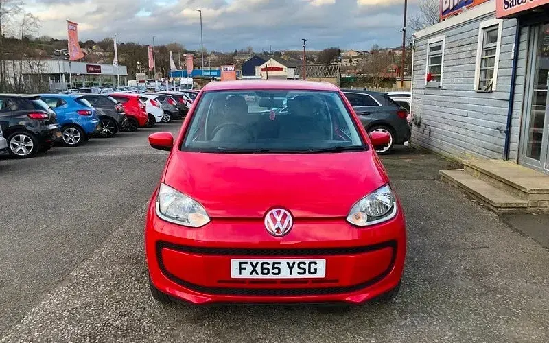 Used VW up! move up! 60 HP (44 kW) 2015 Red Hatchback