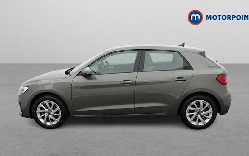 Used Audi A1 Sportback Sport 95 HP (69 kW) 2026 Hatchback